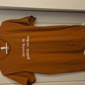 🧡NEW Custom T-shirt🧡